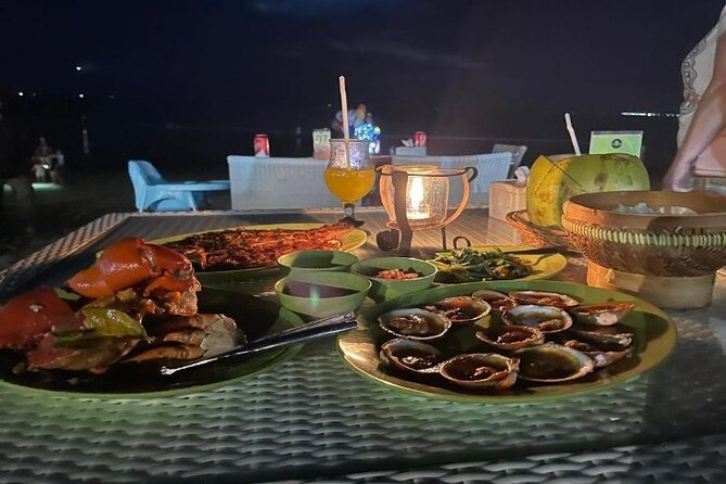 Bali Romantic Seafood Dinner under sunset jimbaran Beach - Sunset timing and the shift to night