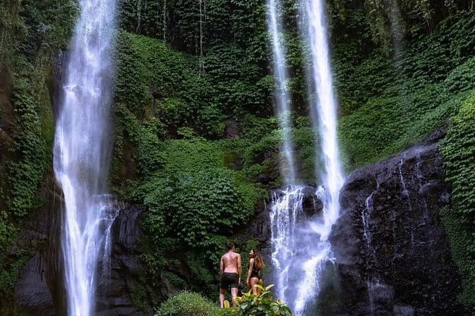 Bali Sekumpul with Fiji Waterfall & Bedugul Temple (Private Tour) - Ulun Danu Bratan Temple Adds a Different Mood