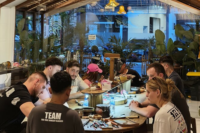 Bali Seminyak Silver Class Activity and Take Your Own Creation - The value of $46.43 per person