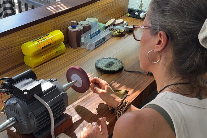 Bali: Silver Jewelry Making Class in Seminyak and Legian - Melting and rolling the Indonesian silver
