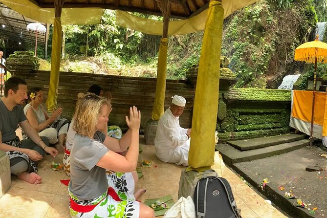 Bali Spiritual: Balinese Healing, Temple & Rice Terrace - Melukat purification and the temple question