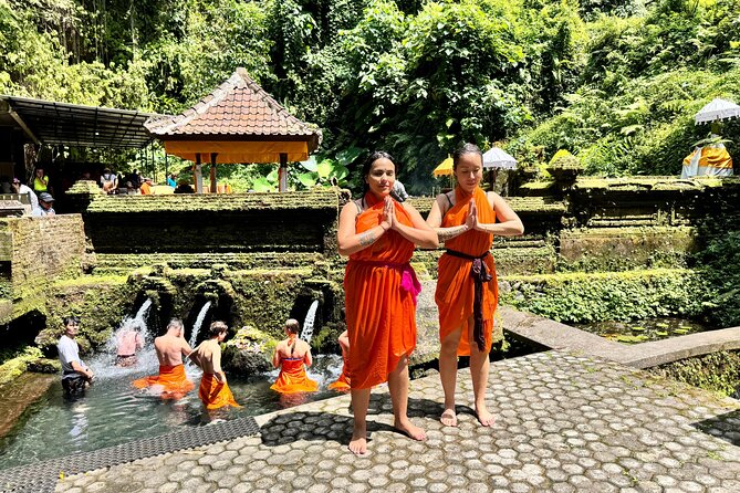 Bali Spiritual: Balinese Healing, Temple & Rice Terrace - Batuan Temple and the meaning of village architecture