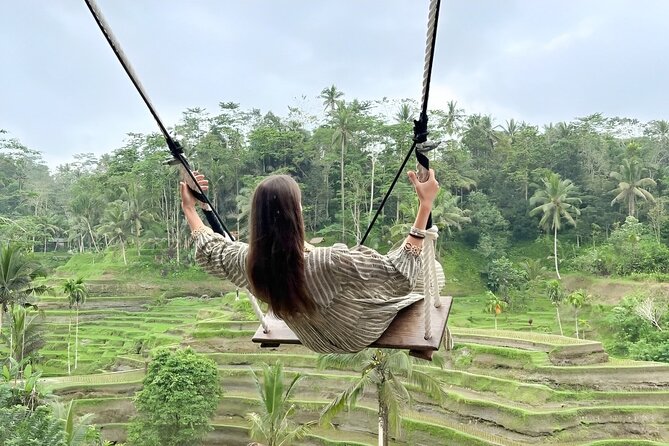 Bali Tour : Best Attractions in Ubud with Rice Terrace - Saraswati Temple: lotus ponds in the center of Ubud
