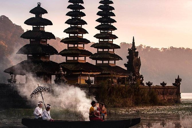 Bali Tour Customized With Local Guide - Ubud: crafts, swings, rice terraces, and Tirta Empul