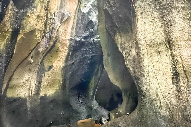 Bali Tour : Tegenungan - Tukad Cepung - Kanto Lampo - Tibumana Waterfall - What the $25 price really buys you