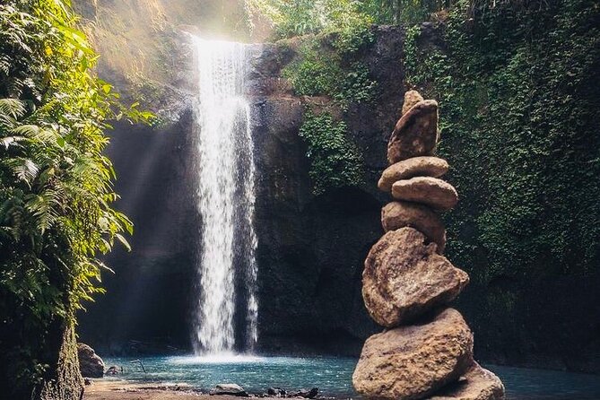 Bali: Ubud Highlights Tour with Private Guide and Transfers - Tirta Empul Temple: finish with Balinese spiritual life