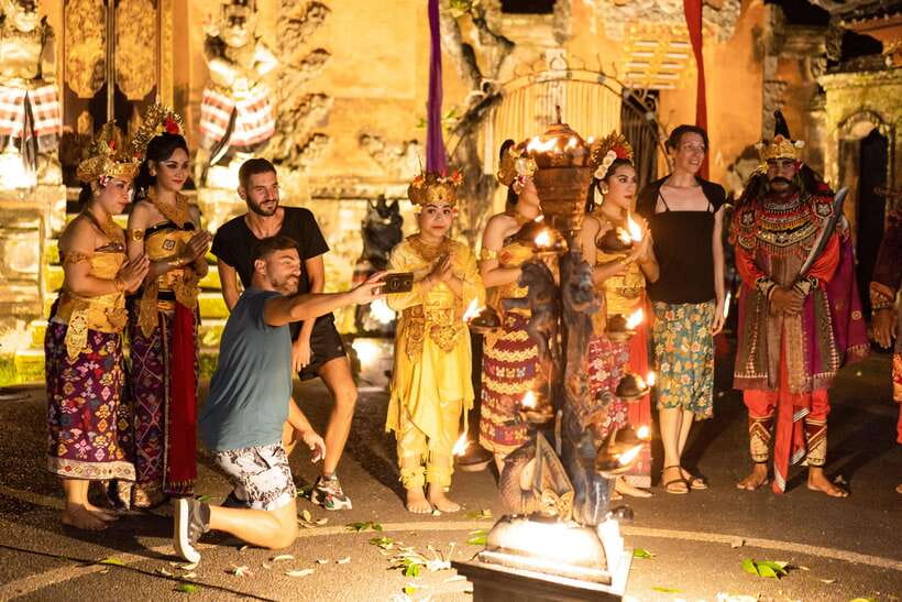 Bali: Ubud Kecak and Fire Dance Show Tickets - Choosing the right seat for the best view