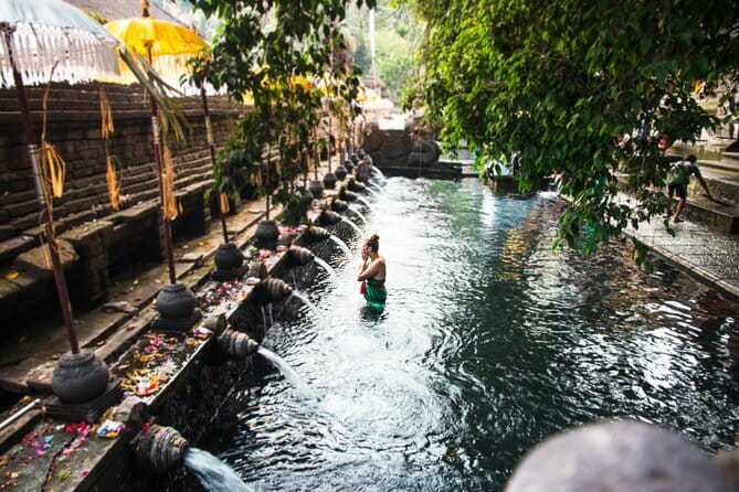 Bali: Ubud (Temple, Spring, Rice Terraces, & Waterfall) - What this Ubud day is really trying to do