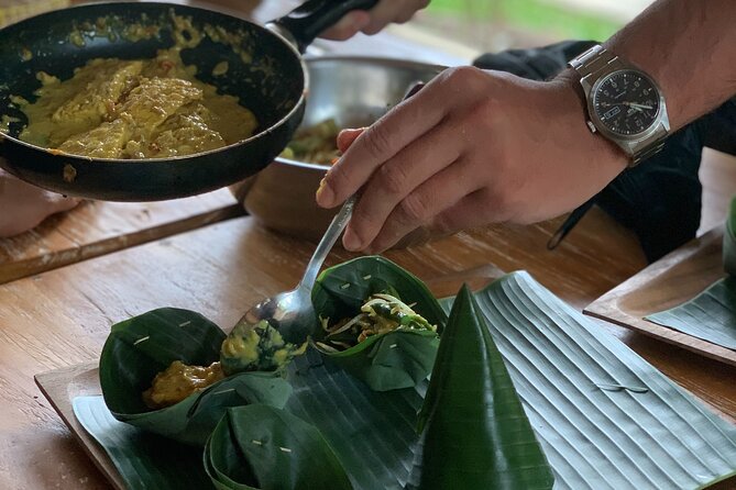Balinese Authentic Cooking Class in Ubud - Pickup, transport, and extra charges