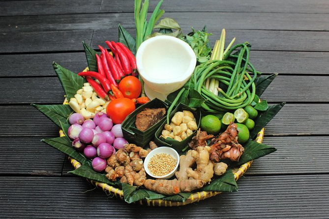 Balinese Cooking Class in Seminyak - Price, transfers, and group size