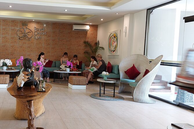 Balinese Traditional Massage and SPA Treatment 2 hours including pick up hotel - What the massage feels like compared with deep tissue