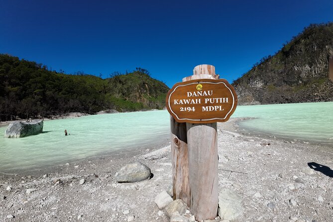 Bandung Volcano Sightseeing and Hot Spring Private Tour - Key things to know before booking