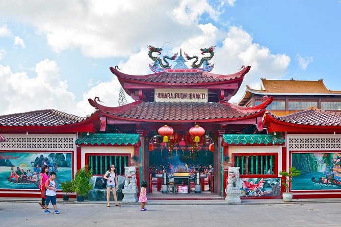 Batam Amazing Day Tour (include Lunch) - Maha Vihara Duta Maitreya and the Indonesian coffee stop