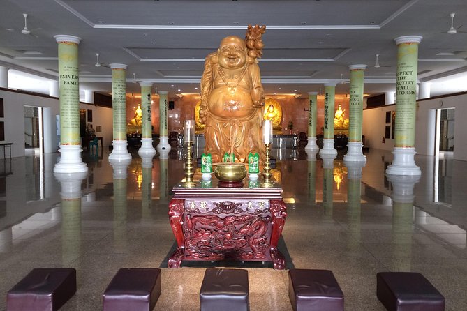 Batam Full-day Tour with Kelong Lunch - Batam Miniature Park in 30 minutes