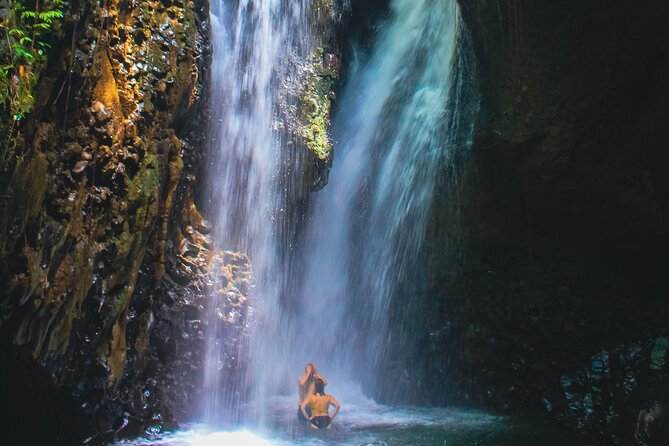 Bedugul and Singaraja Tour - Lovina’s black-sand coast and the lunch stop