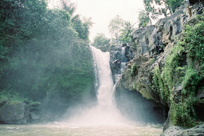 Best Day Tour - #1 Ubud Top Attraction - Tohpati Village and Balinese batik