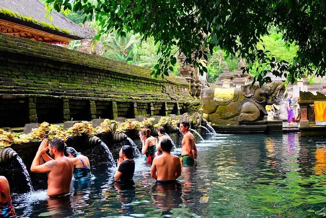 Best of Bali Jungle Swing with Ubud Sightseeing Tour - Tirta Empul and Balinese purification traditions
