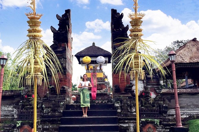 Best of Bali Water Temple and UNISCO Rice Terrace Trek - Tanah Lot at sunset