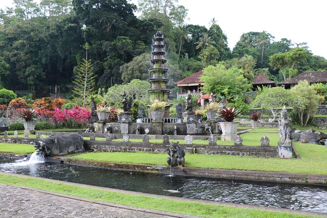 Best of Instagram Tour: Gate of Heaven, Tirta Gangga, Bali Swing - Aloha Ubud Swing and Extra Photo Costs