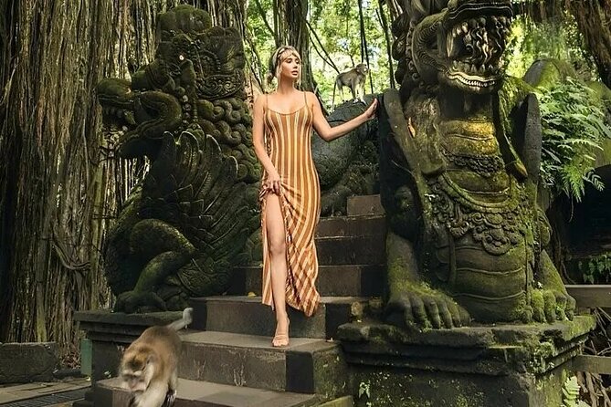 Best Of Ubud Private Day Tour With Local Guide - Batuan Temple, a short look at Balinese worship