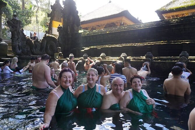 Best Of Ubud Scenic Full Day Private Guided Tour - Tampaksiring coffee and tea in a cooler setting