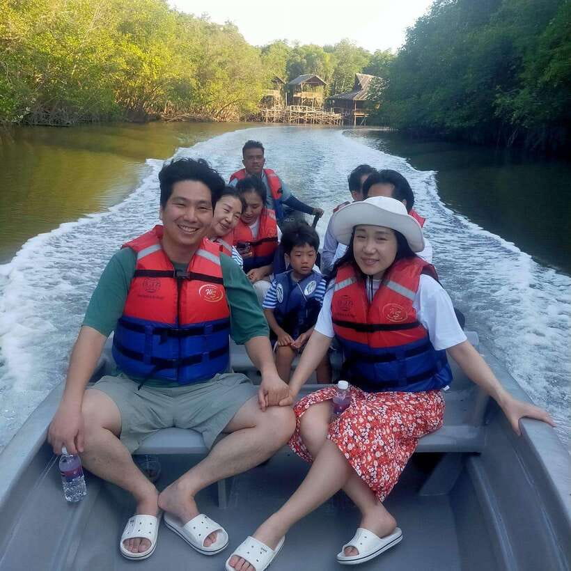 (: BINTAN :) Full Day Tour ( PRIVATE tour ) - Sand Dunes and Blue Lake: Bintan’s most unusual photo stop