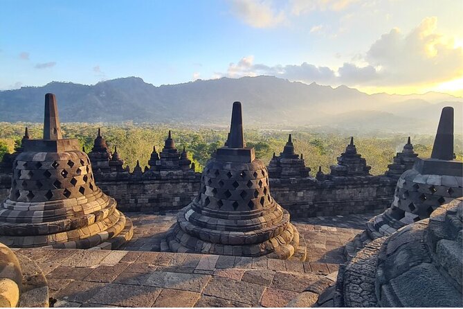 Borobudur Sunrise, Mt. Merapi & Prambanan Day Tour with Entry Fee - Setumbu Hill before sunrise