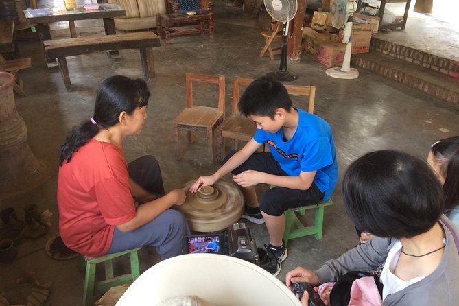 Borobudur: Village Tour with Pottery and Tofu Making - Tofu, coffee, and rice snacks on the village route