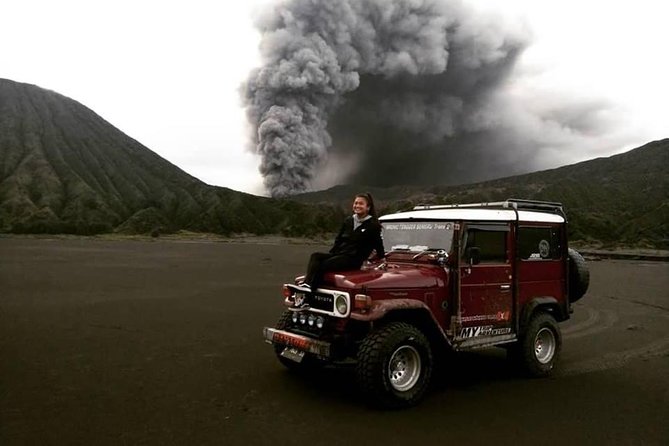 Bromo Adventure - Sunrise near Mount Bromo
