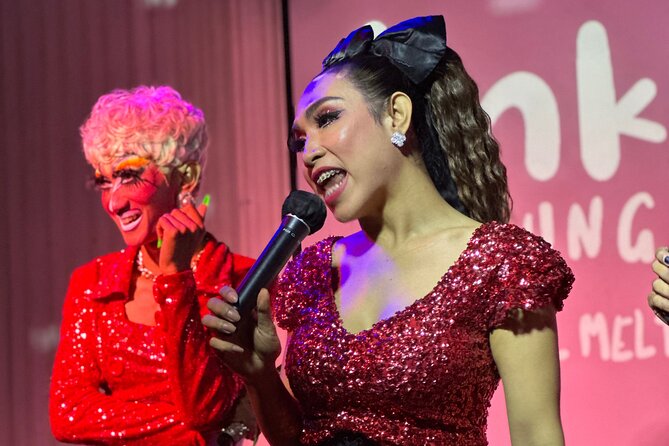 Canggu: Drag Show with Dinner - A dinner show with a real purpose