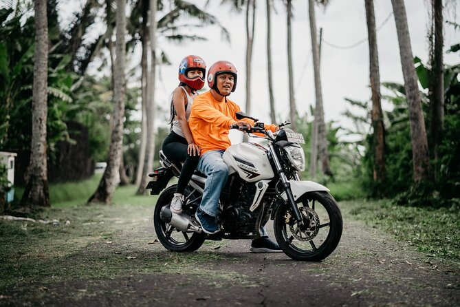 Canggu Motorbike Lessons - Starting at the C.S.L meeting point