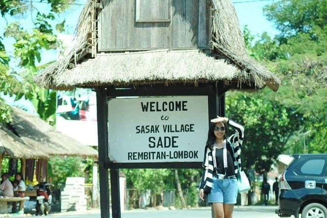 Car Hire in Lombok (Include Driver, Car, & Fuel) - Why a private car makes sense on Lombok