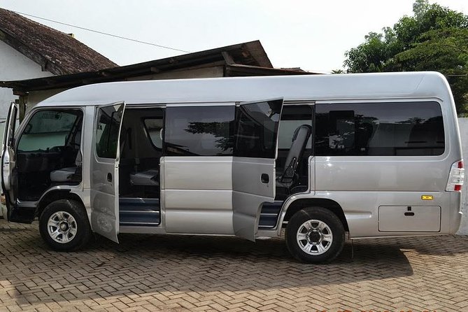 Car Hire with Chauffeur >> Driving around Lombok or visit Gili Islands - Waterfalls and the value of a local guide