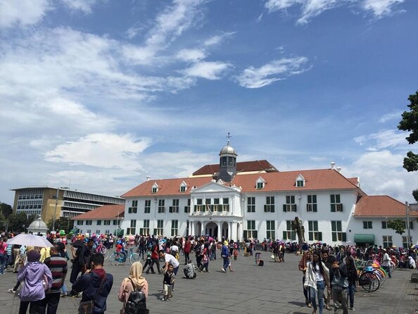 City Tour Jakarta - What makes this Jakarta day worth considering