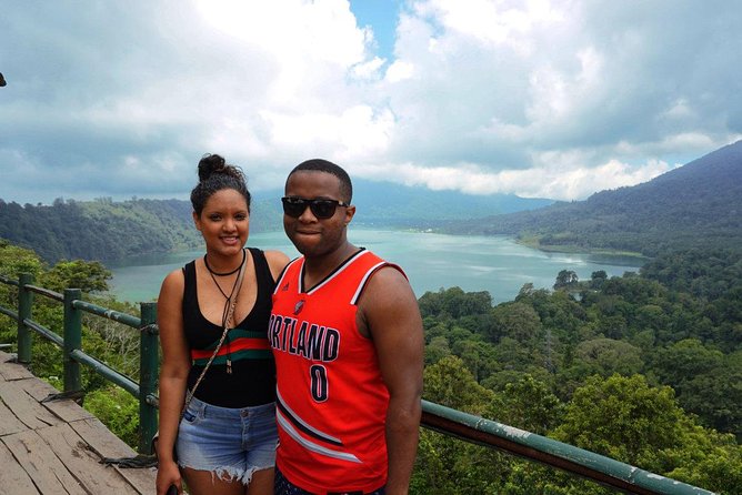 Complete your Bali Holiday with Bali Instagram Tour including Lunch - Wanagiri Hidden Hills and the Twin Lakes view