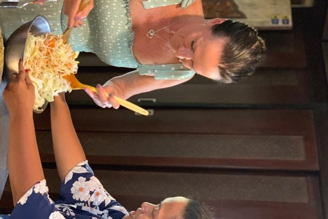 Cooking class in the comfort of your own personal villa. Yes, I'll come to you! - Best for families, couples, and villa groups