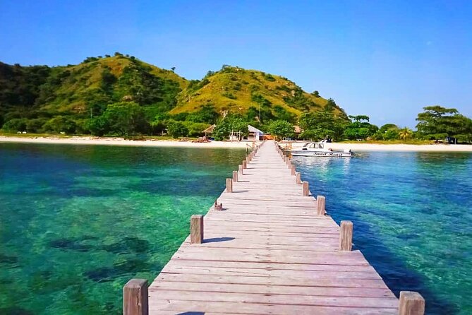 Daily Trip Highlight Komodo Archipelago by Speed Boat - Taka Makassar and the search for manta rays