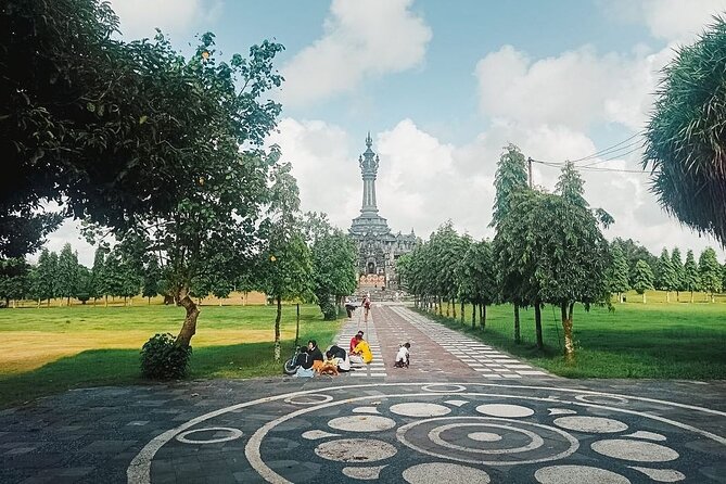 Denpasar City Tour - Puputan Square and the 1906 battle