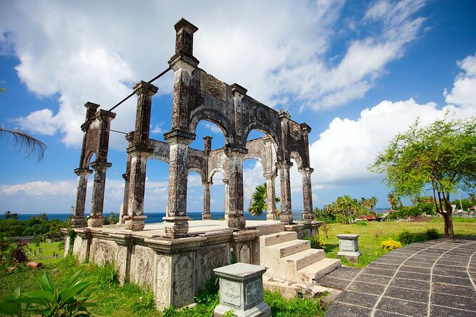 East Bali Tour: Lempuyang Temple - Gate of Heaven, Tirta Gangga, Virgin Beach - Ujung Water Palace and its open views