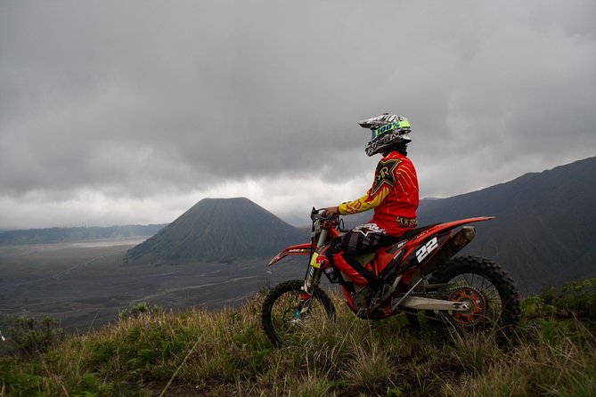 East Java Dirt Bike Tours - Learning the Manual Bike Before the Trail