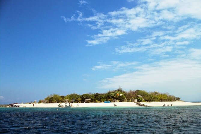 East Lombok Secred Gilis (Gili Kondo, Gili Bidara, Gili Petagan, Gili kapal) - Gili Bidara: the easiest snorkeling stop