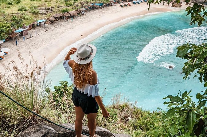 East Nusa Penida With Tembeling Beach Natural Pool - Private tour - Rumah Pohon and Thousand Island viewpoint