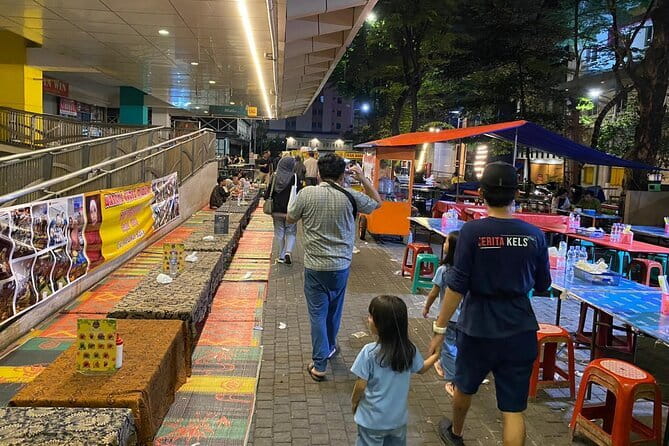 Experience Jakarta Street Food Scene with MRT Transportation - Starting at Sarinah at 6:30 p.m.
