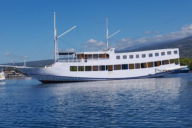 Explore Komodo and Swim with Whale Sharks - Life on a basic live-aboard boat