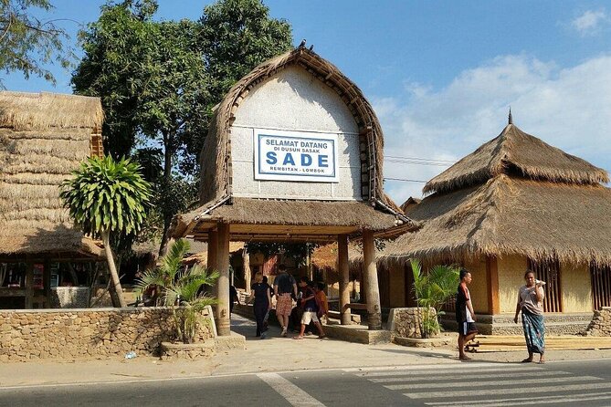 Explore Traditional Villages & to the South Coast - Sukarara: starting with Lombok’s woven traditions