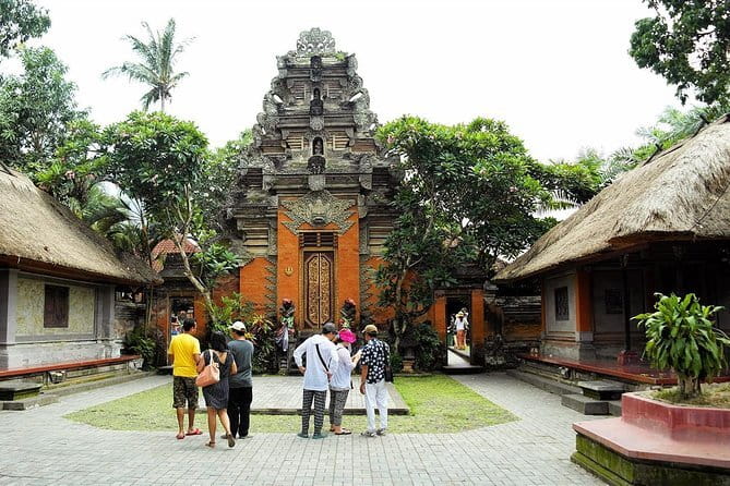 Exploring Bali in 3 Days: Discover Top Places in Bali - What the $180 price delivers