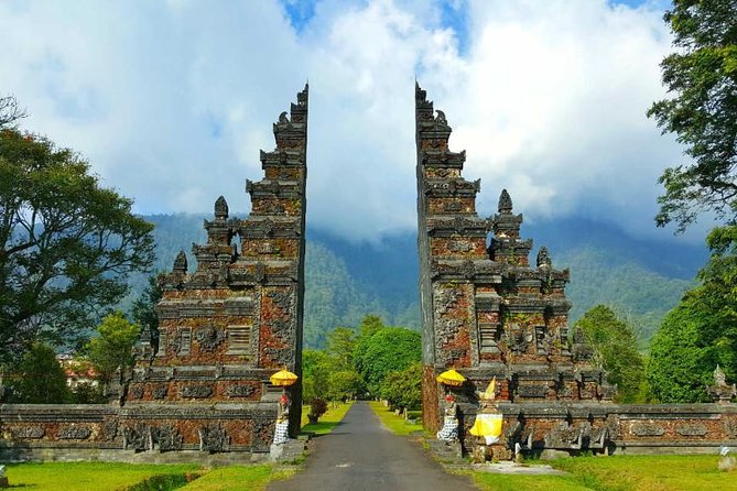 Exploring Bali in 5 Days: Completed Journey of Discovering Bali - Day Three: The Hard Work and Beauty of Sekumpul