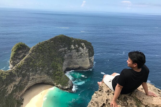 Fast Boat Transfer: Sanur to Nusa Penida by Penidago - Arriving at Nusa Penida shoreline