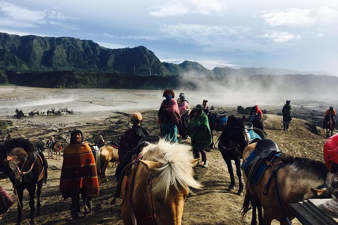 From Bali : Bromo & Kawah Ijen – 3-Day Adventure - Day three: Kawah Ijen and the blue fire hike