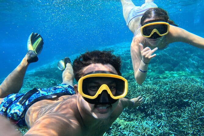From Bali: Nusa Penida Full Day Tour and Snorkeling - The fast boat from Sanur sets the pace